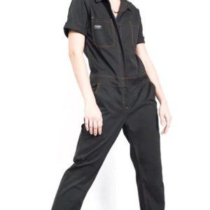 THE ESSENTIAL COVERALL - Black